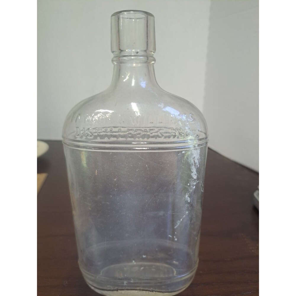 Vintage Taylor And Williams Distilleries Inc One Pint Clear Glass Flask Style...